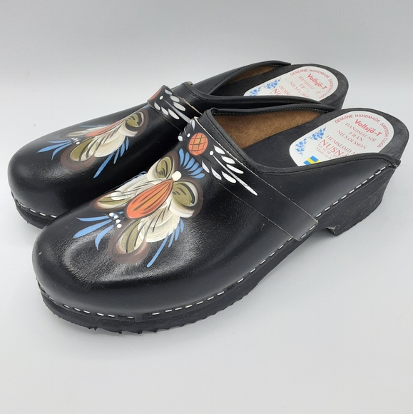 Vollsjo-T Geniune Frans Nils Olsson Handmade Painted Swedish Clogs. - Picture 1 of 16